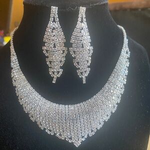 Rhinestone necklace and earrings set